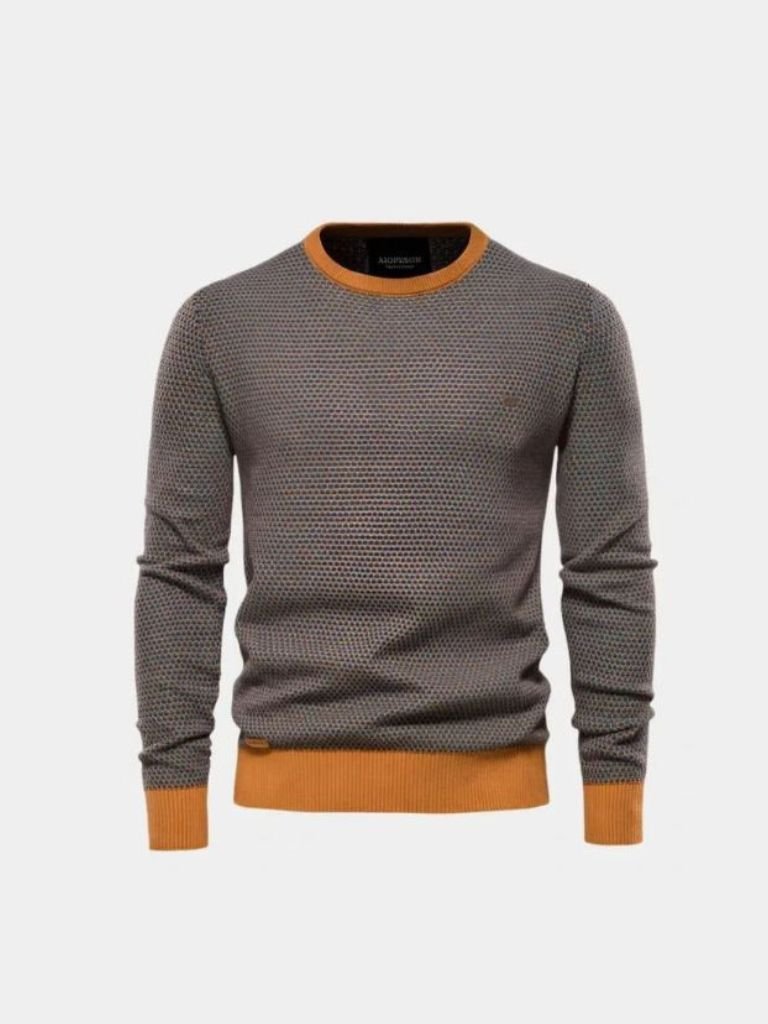 Essential Sweater -