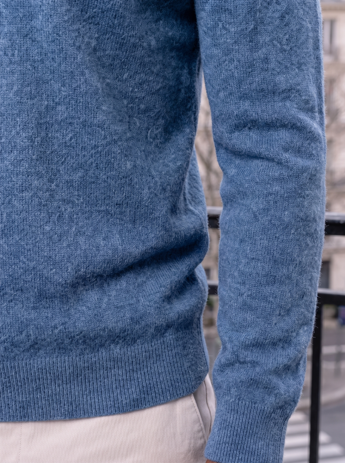 Cashmere V Neck Knitwear Sweater - Cross & Crown