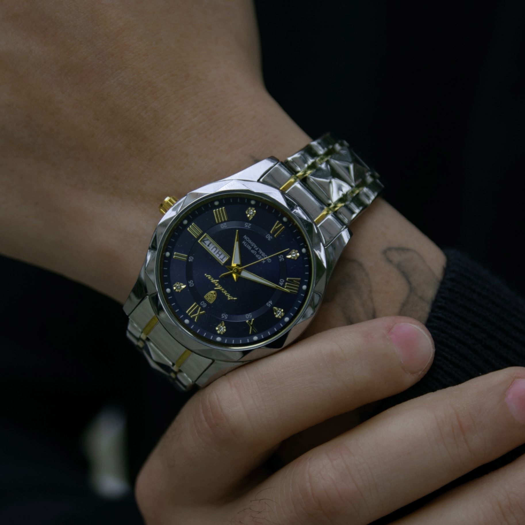 POEDAGAR Luminous Steel 40mm Watch - Water Resistant | Transferred steel Nikiam