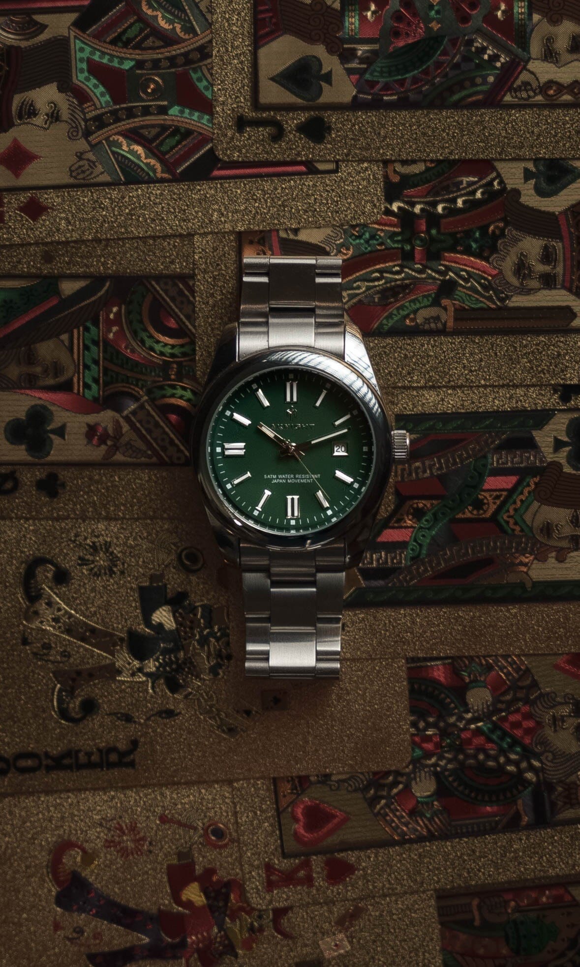 Watch Poedagar Aknight Nikiam